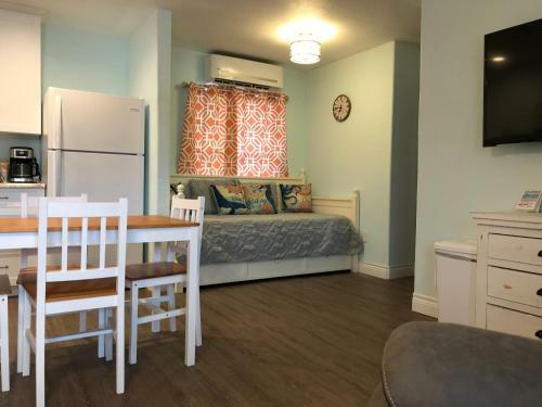 Motel Tropic Island Resort