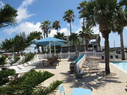 Motel Tropic Island Resort