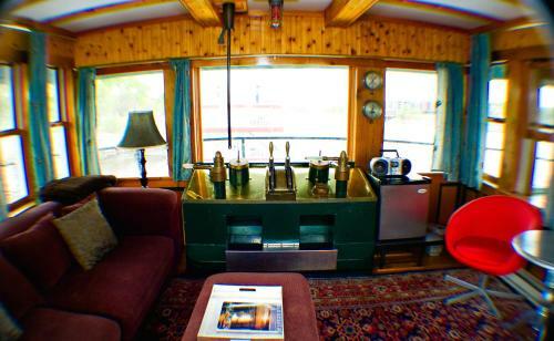 The Covington Inn Bed & Breakfast
