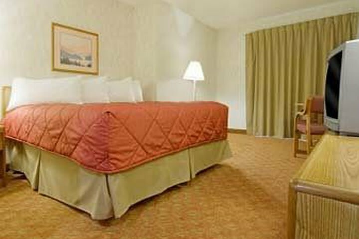 Hotel Ramada Limited - Maggie Valley