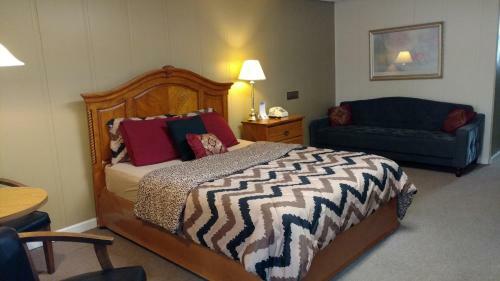 Posada Five Star Inn - Maggie Valley