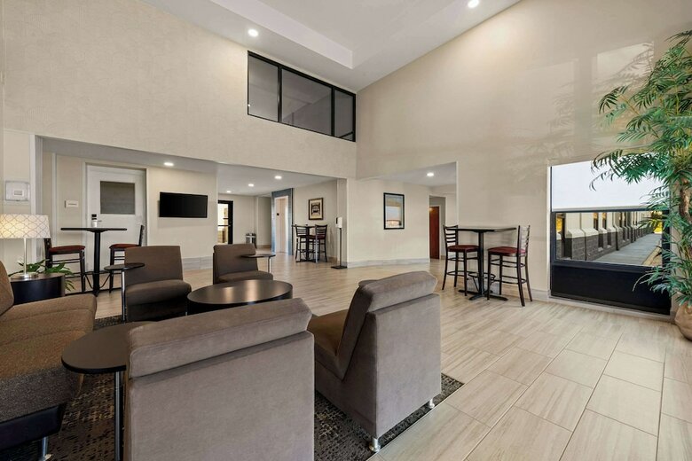 Hotel Quality Inn & Suites Matthews