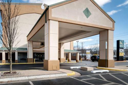 Hotel Quality Inn & Suites Laurel