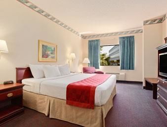 Hotel Ramada Limited & Suites Fairborn