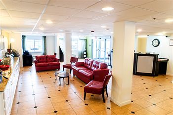 Hotel Three Rivers Inn & Suites