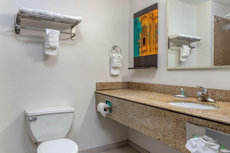 Hotel Mainstay Suites
