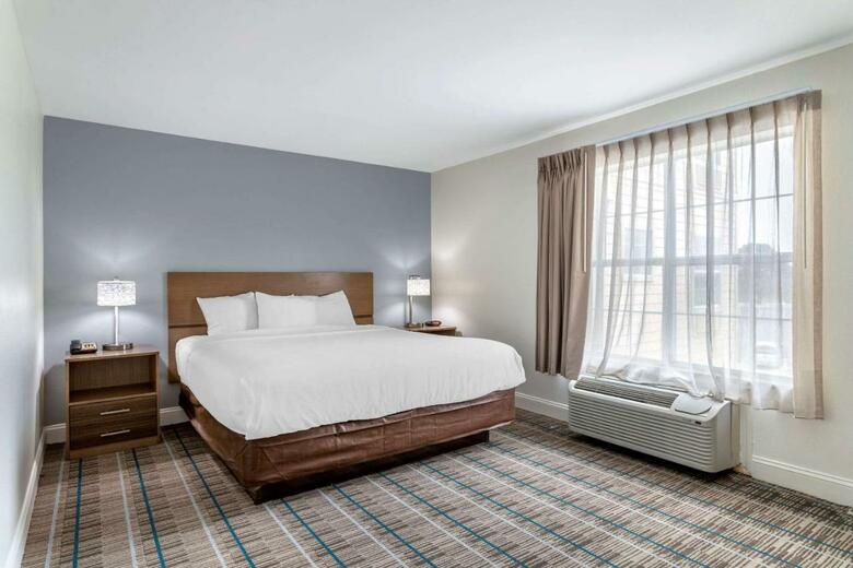 Hotel Mainstay Suites
