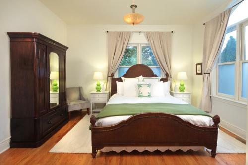 Bed & Breakfast The Grape Leaf Inn