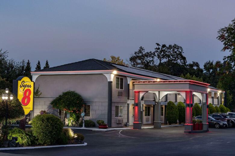 Hotel Super 8 Ukiah