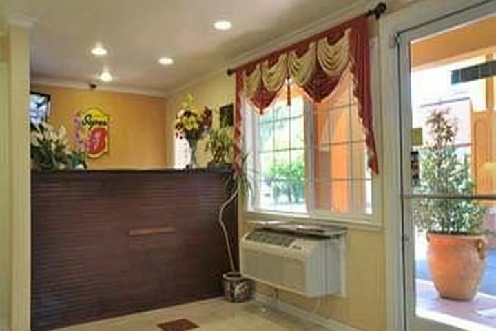 Hotel Super 8 Ukiah