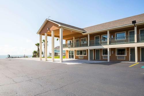 Sportsman Manor Motel