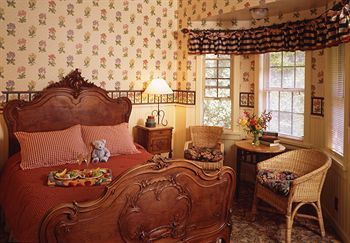 Bed & Breakfast Maison Fleurie, A Four Sisters Inn