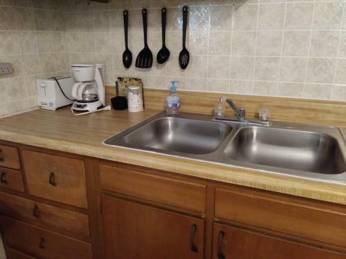 Hotel Riverbend Lodging