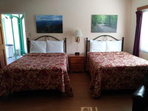 Hotel Riverbend Lodging