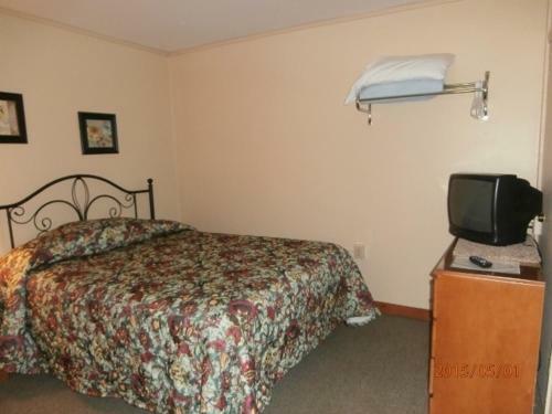 Hotel Riverbend Lodging