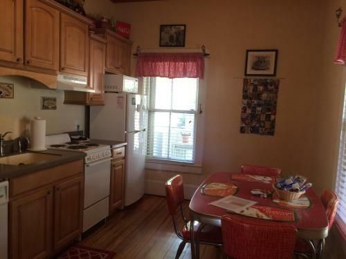 Hostal Calhoun House Inn & Suites