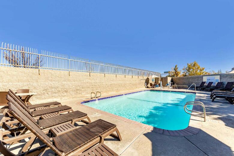 Hotel Comfort Inn & Suites Lancaster