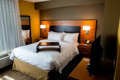 Hotel Towneplace Suites By Marriott Lancaster