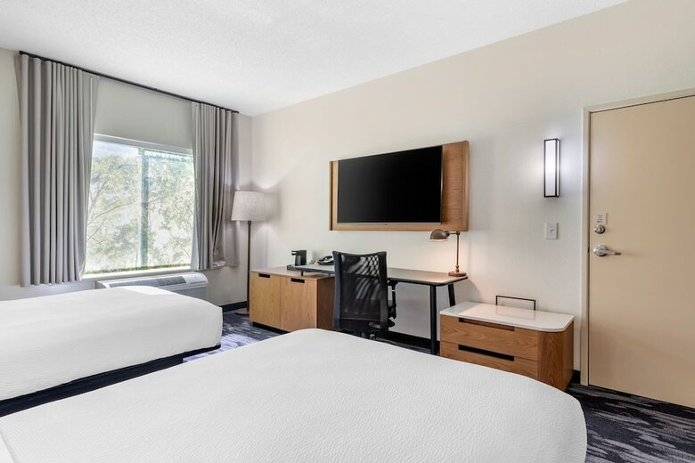 Hotel Fairfield Inn & Suites Cherokee
