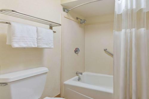 Motel Super 8 Huntersville