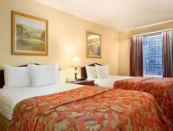 Motel Baymont Inn & Suites Hickory