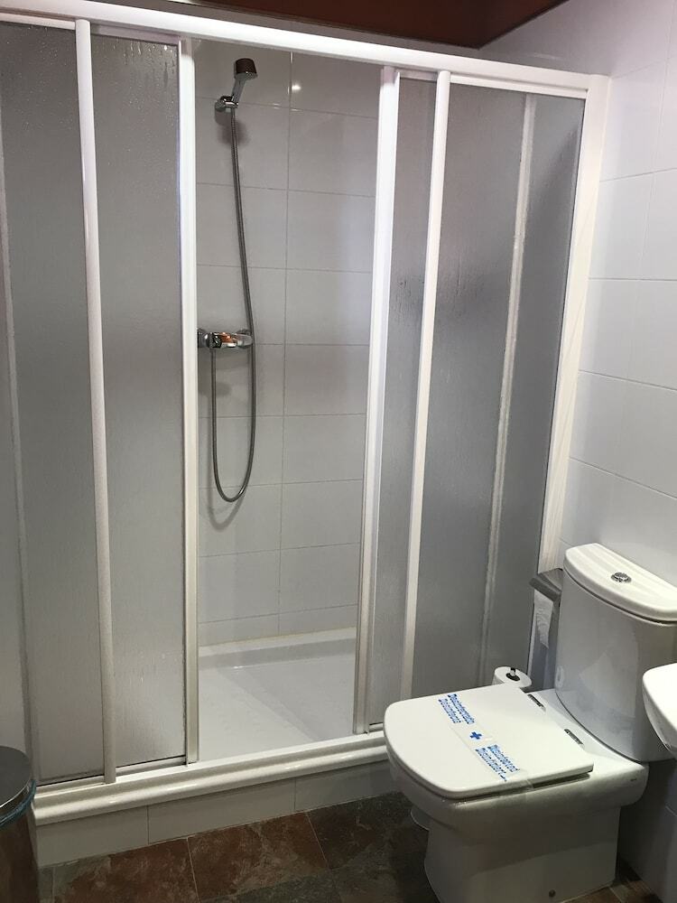 Hostal La Bartola