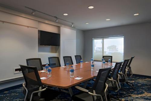 Hotel Towneplace Suites By Marriott Monroe