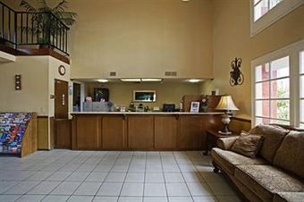 Hotel Americas Best Value Inn & Suites