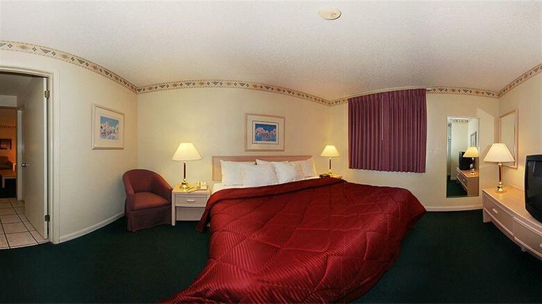 Hotel Quality Inn & Suites