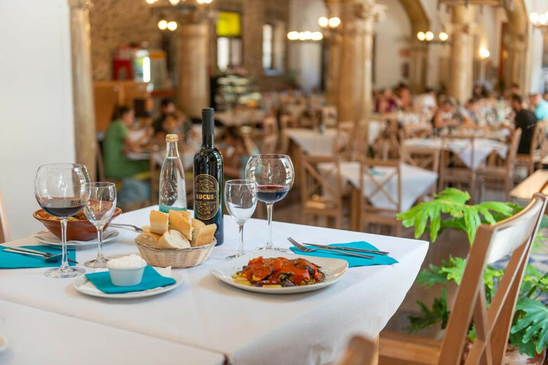 Hostal Santuari De Lluc