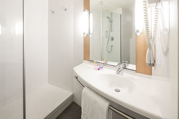 Hotel Ibis Barcelona Santa Coloma