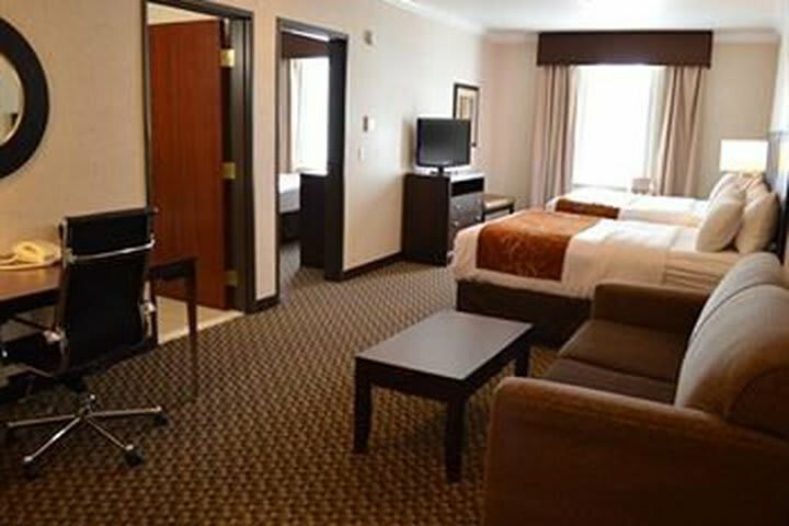 Hotel Comfort Suites Uc Davis