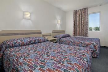 Motel 6 Minneapolis - Brooklyn Center