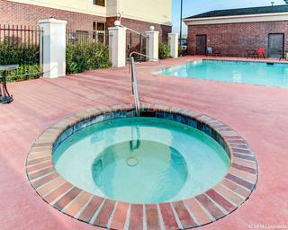 Hotel Comfort Suites Waxahachie