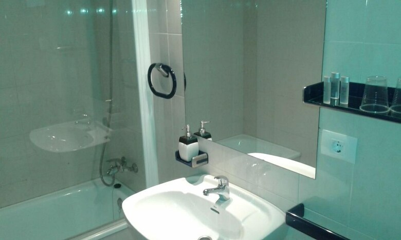 Hotel Hostal Neus