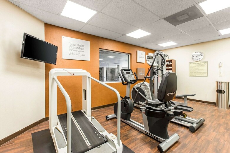 Hotel Comfort Suites Forsyth