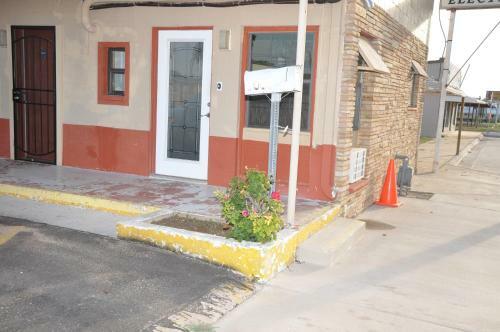 Motel Budget Inn Snyder