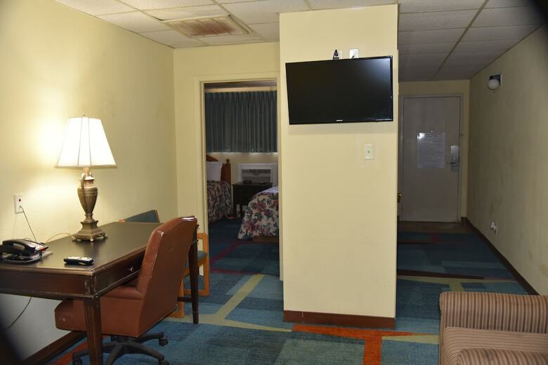 Extended Stay Motel - Snyder