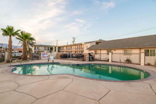 Hotel Motel 6 Mojave - Airport