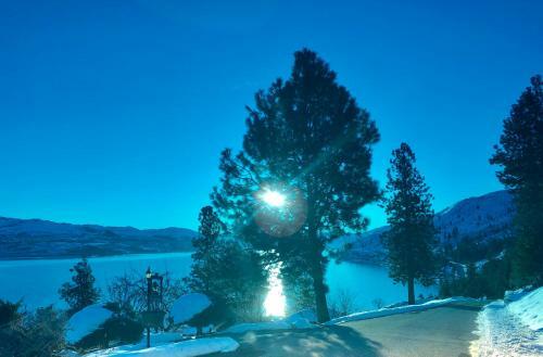 Lakeside Lodge And Suites