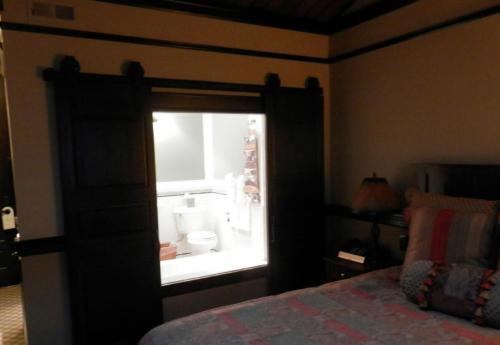 Lakeview Hotel