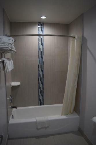 Motel Deluxe Inn Hawthorne/ Lax
