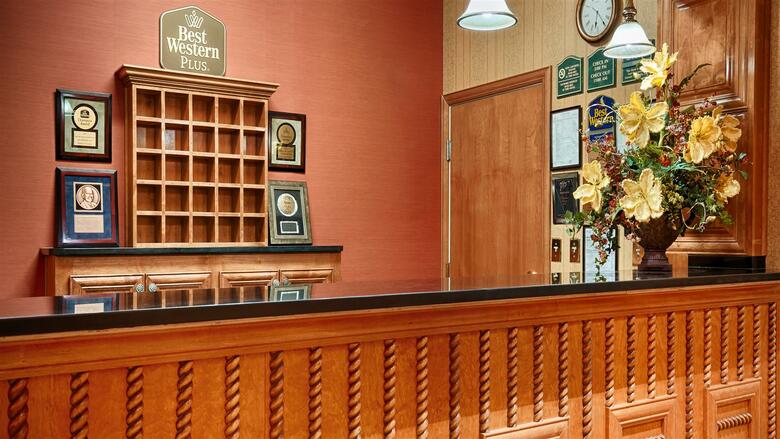 Hotel Best Western Plus Bradbury Inn And Suites