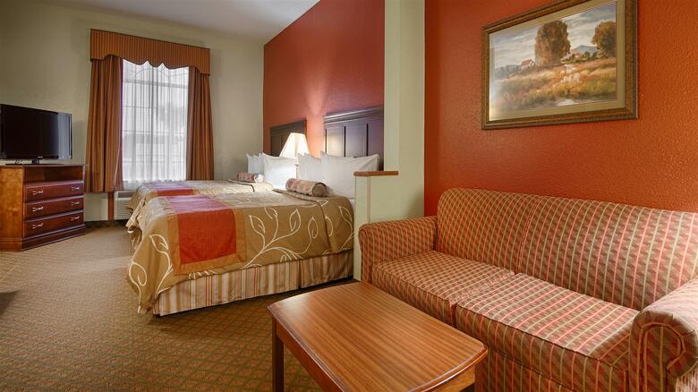 Hotel Best Western Plus Bradbury Inn And Suites