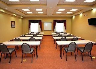 Hotel Comfort Suites Waycross
