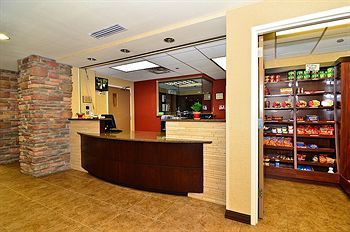 Hotel Homstay Suites Dickinson