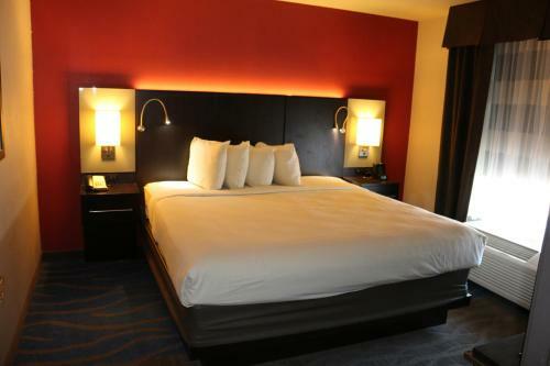 Astoria Hotel And Event Center