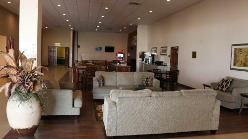 Astoria Hotel And Event Center