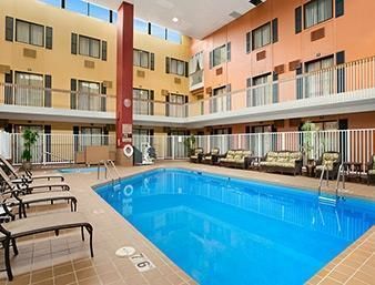 Hotel Ramada Grand Dakota Lodge & Conference Center