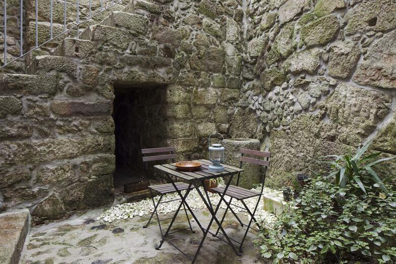 Hostal Cale Guest House